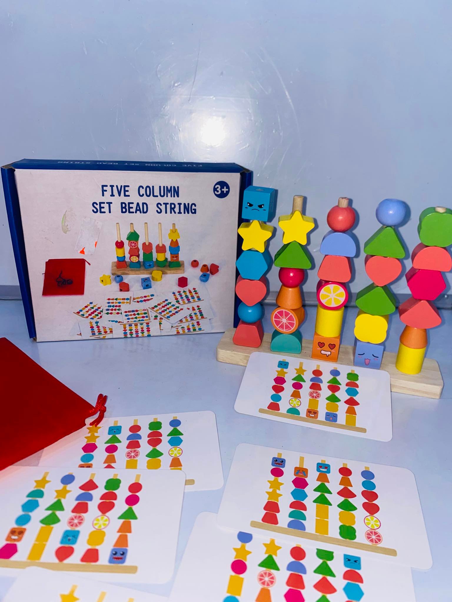 Five column set bead string